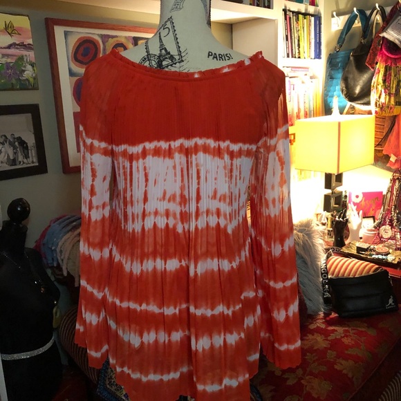 BNWOT  Women’s Nygard Tie Die Pleated Tunic - Picture 5 of 12